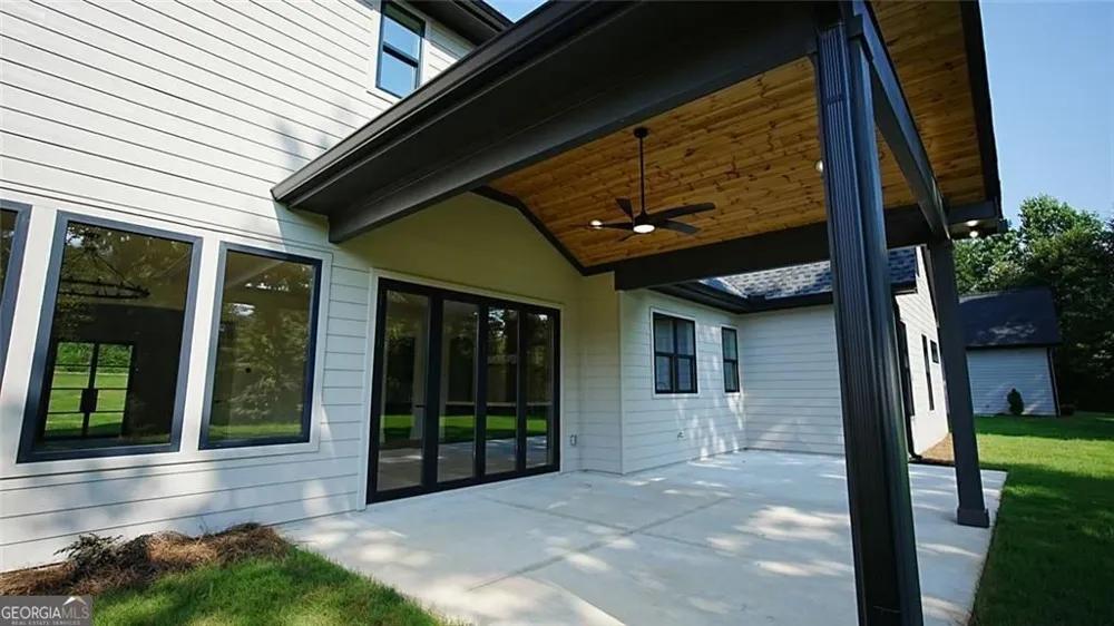 6218 Blackjack RD Flowery Branch, GA 30542