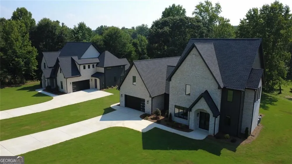 6218 Blackjack RD Flowery Branch, GA 30542