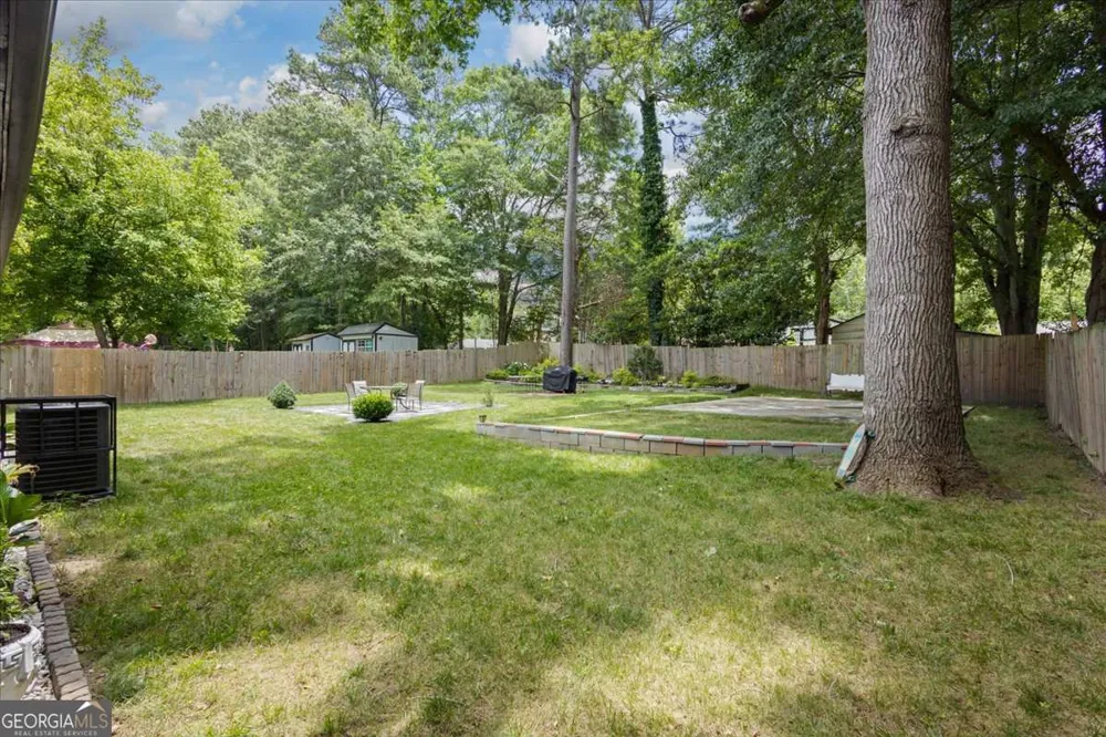 255 Hummingbird WAY Riverdale, GA 30274