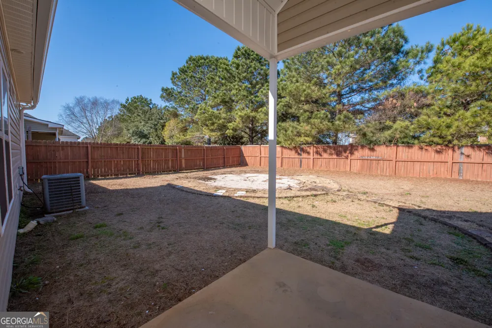 310 Flowing Meadows DR Kathleen, GA 31047