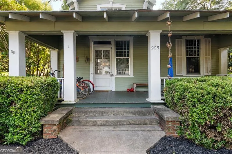 229 N Church ST Winterville, GA 30683