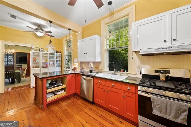 229 N Church ST Winterville, GA 30683