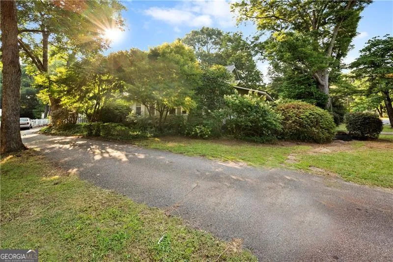 229 N Church ST Winterville, GA 30683