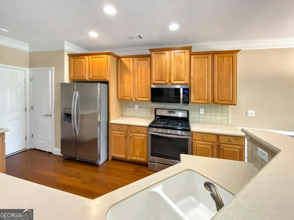 2511 Gadsen WALK Duluth, GA 30097