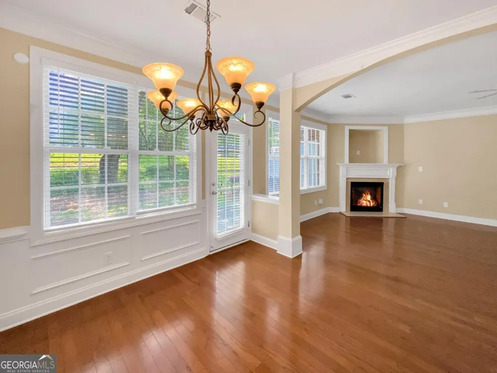 2511 Gadsen WALK Duluth, GA 30097