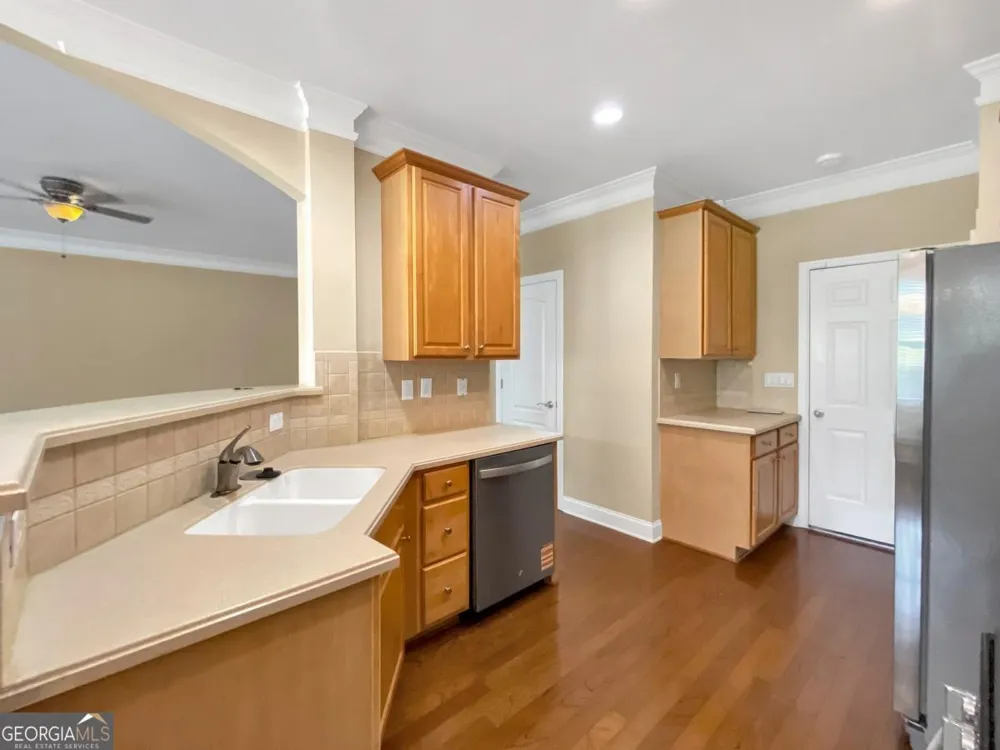 2511 Gadsen WALK Duluth, GA 30097
