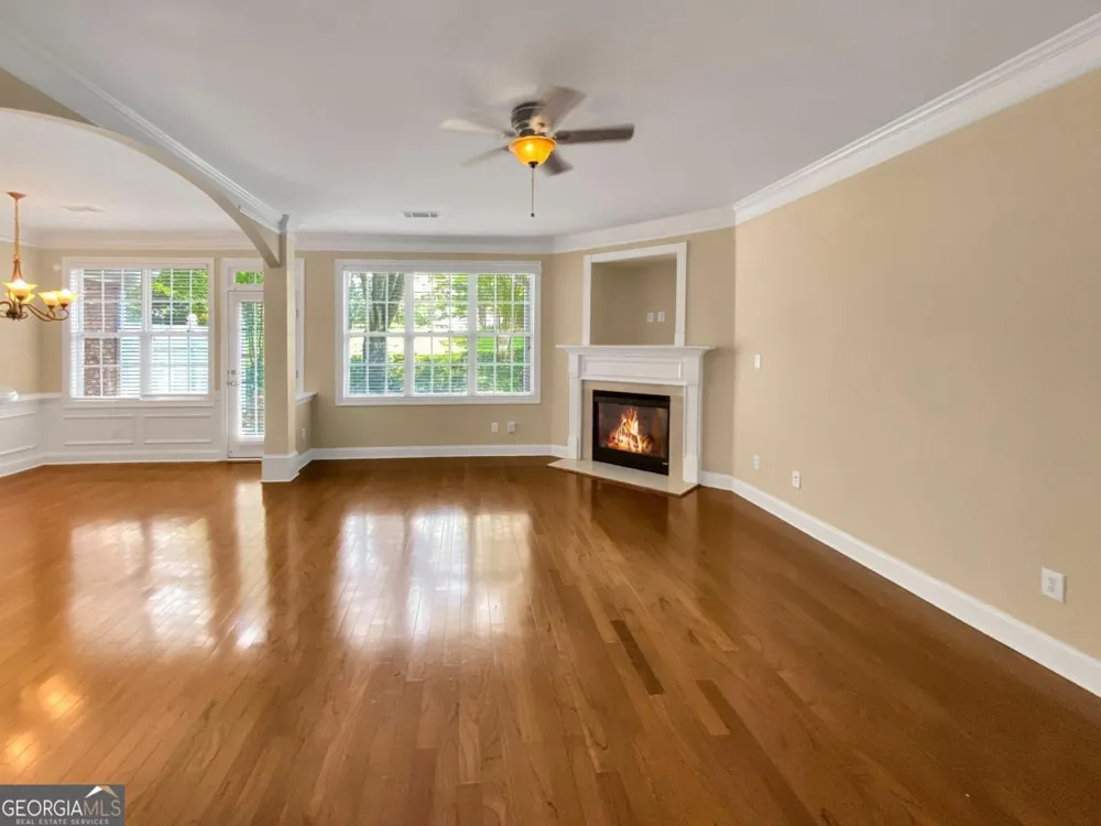2511 Gadsen WALK Duluth, GA 30097