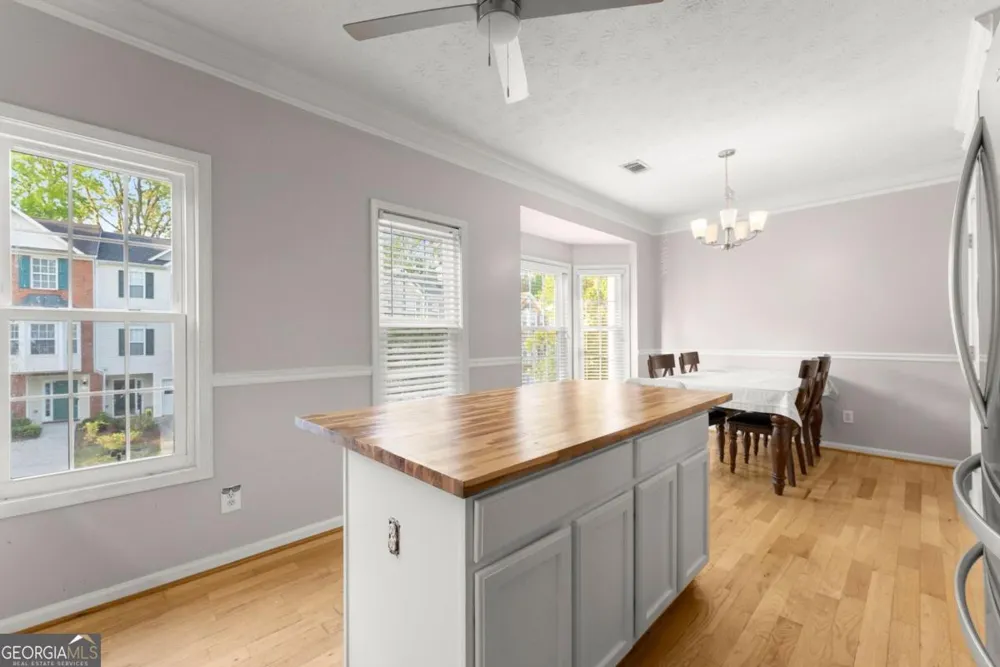 200 Abbotts Mill DR Johns Creek, GA 30097