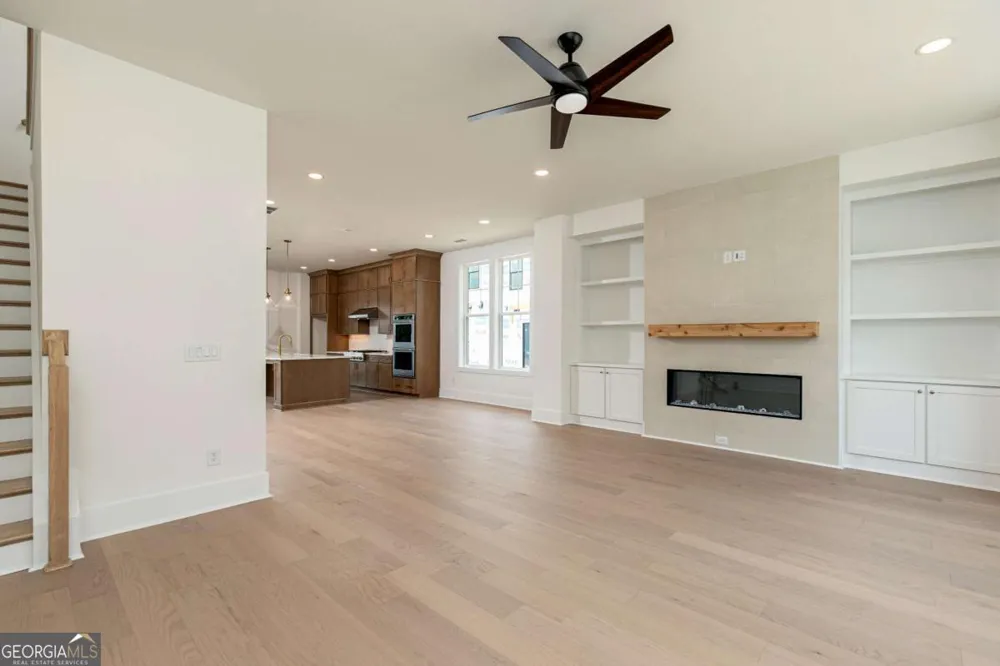 1136 Panorama DR Brookhaven, GA 30319