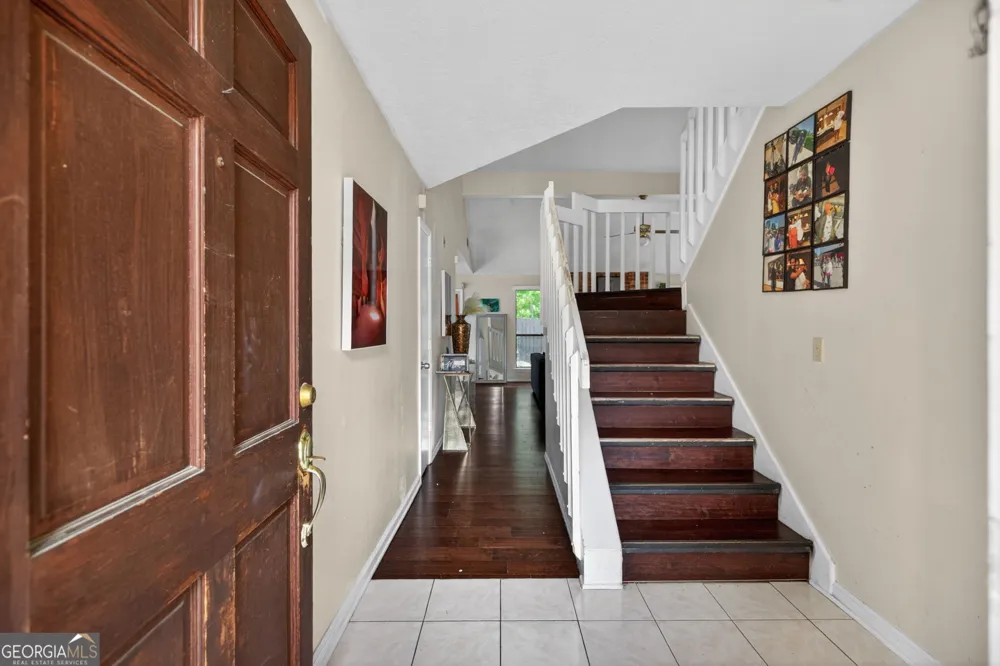 7042 Ivy Pointe ROW Austell, GA 30168