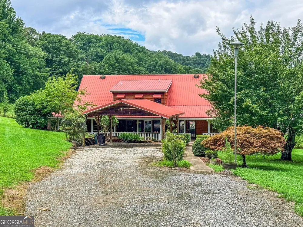 122 Crawford Cove RD Sylva, NC 28725