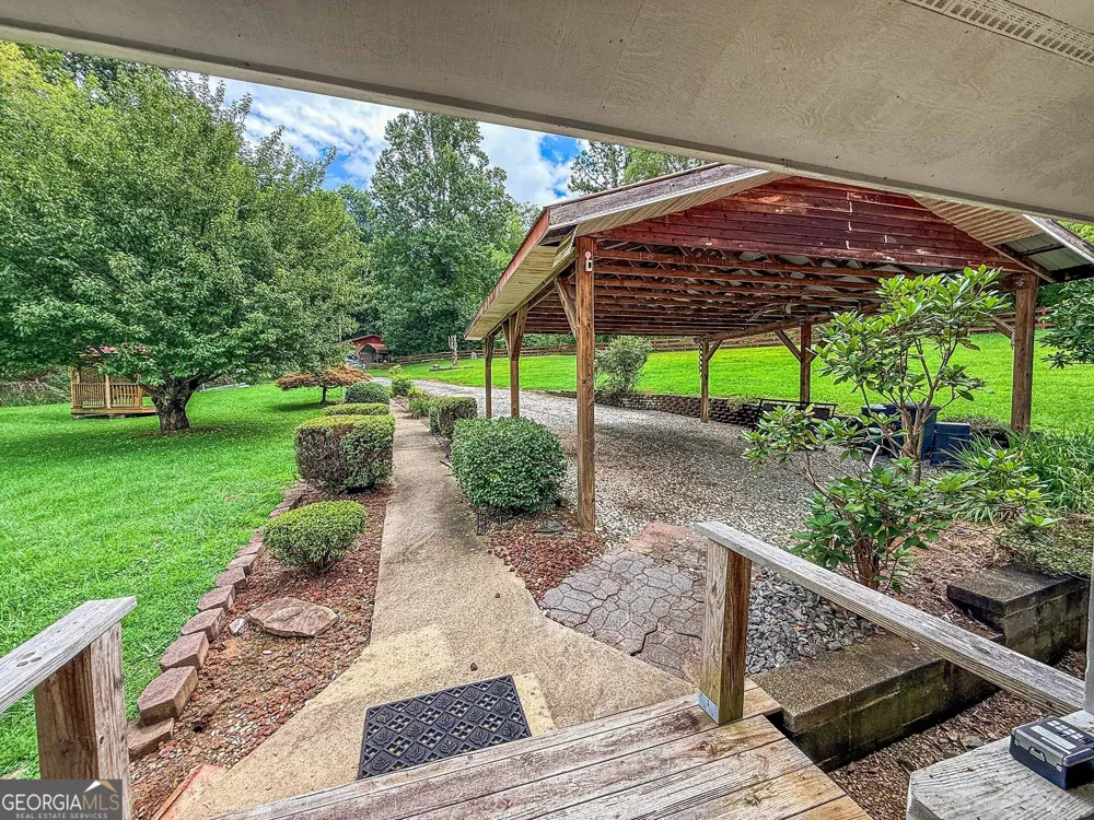122 Crawford Cove RD Sylva, NC 28725