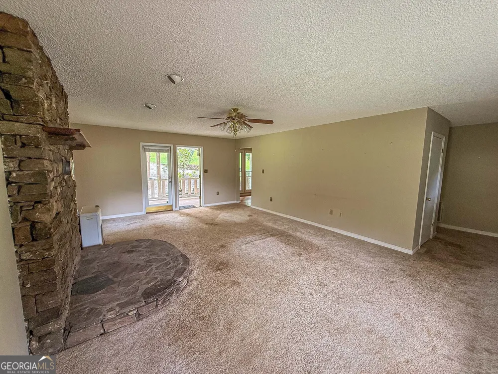 122 Crawford Cove RD Sylva, NC 28725