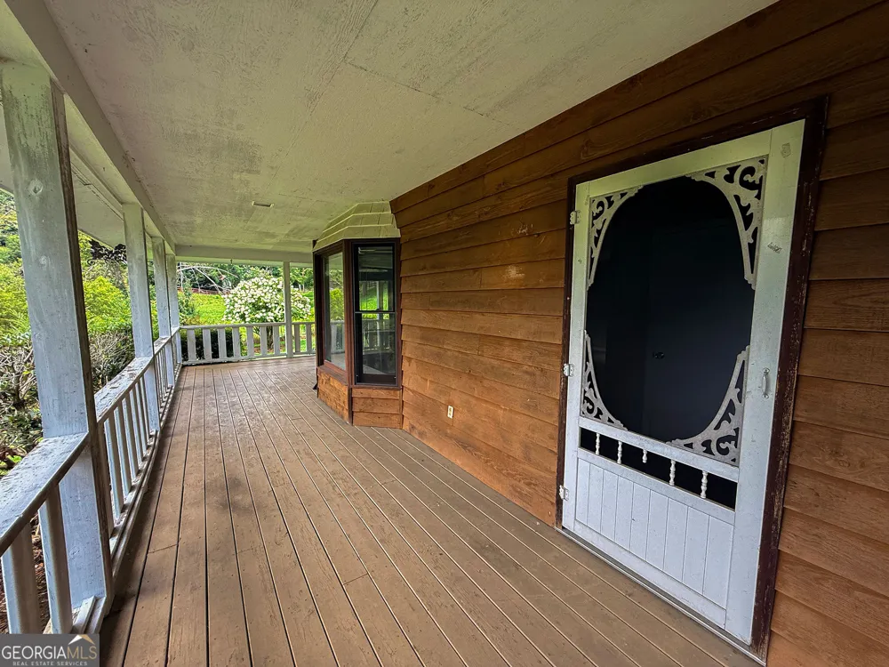 122 Crawford Cove RD Sylva, NC 28725