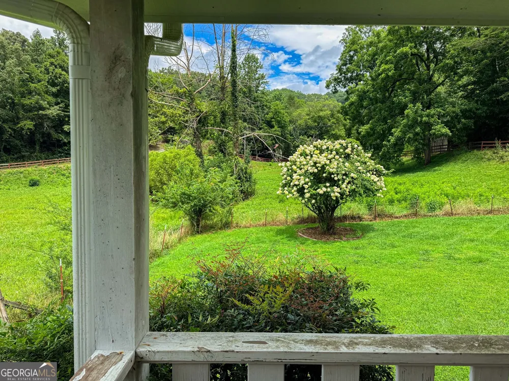 122 Crawford Cove RD Sylva, NC 28725