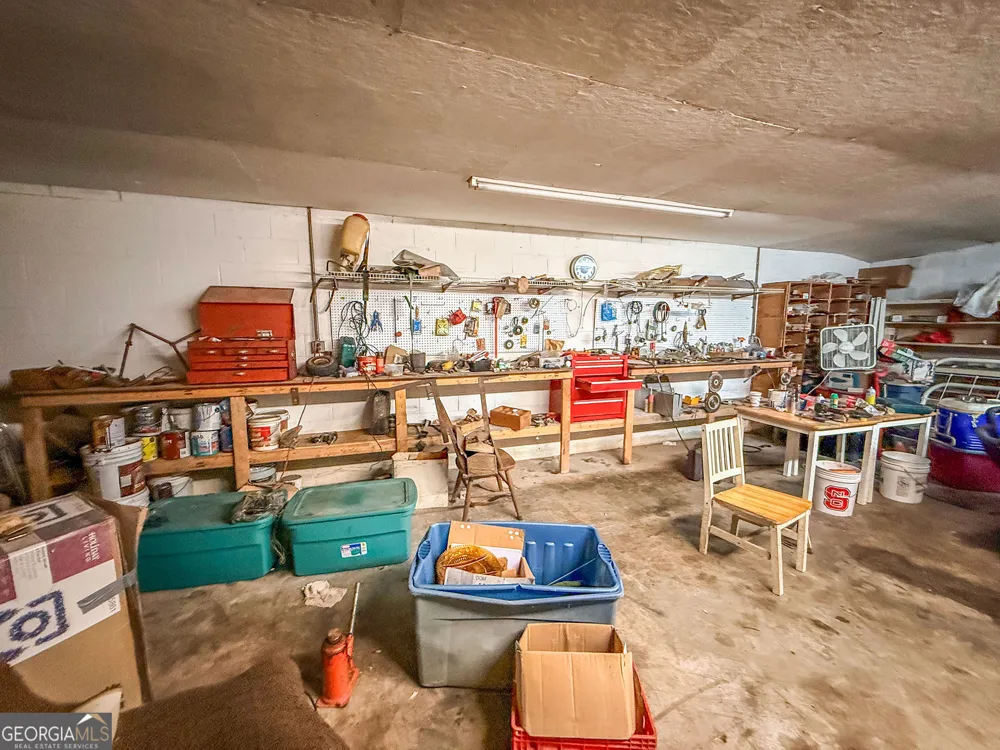 122 Crawford Cove RD Sylva, NC 28725