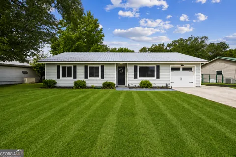 103 Sunnyside LN