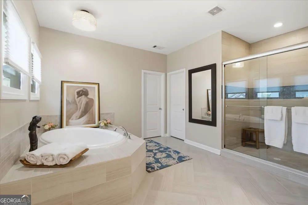 1067 Merrivale Chase Roswell, GA 30075