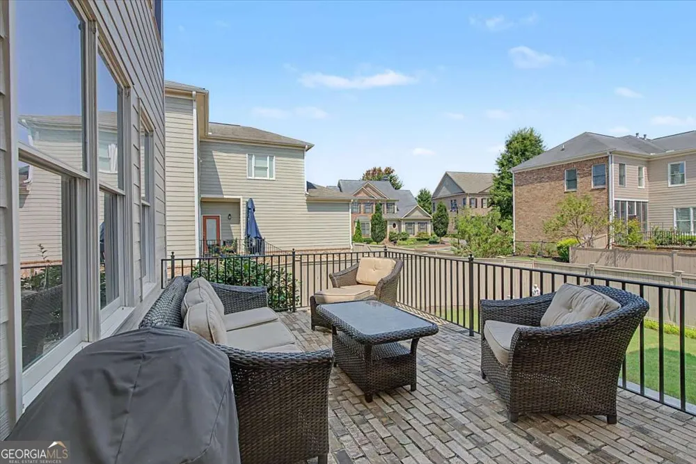 1067 Merrivale Chase Roswell, GA 30075