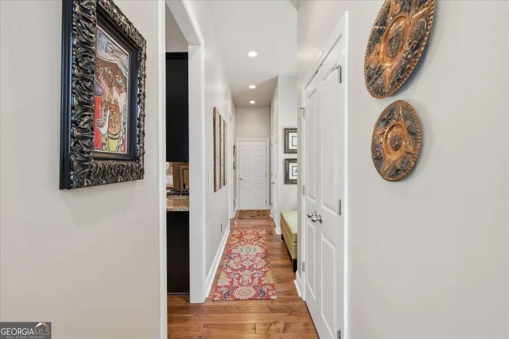 1067 Merrivale Chase Roswell, GA 30075