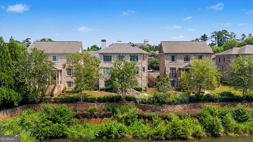 1067 Merrivale Chase Roswell, GA 30075