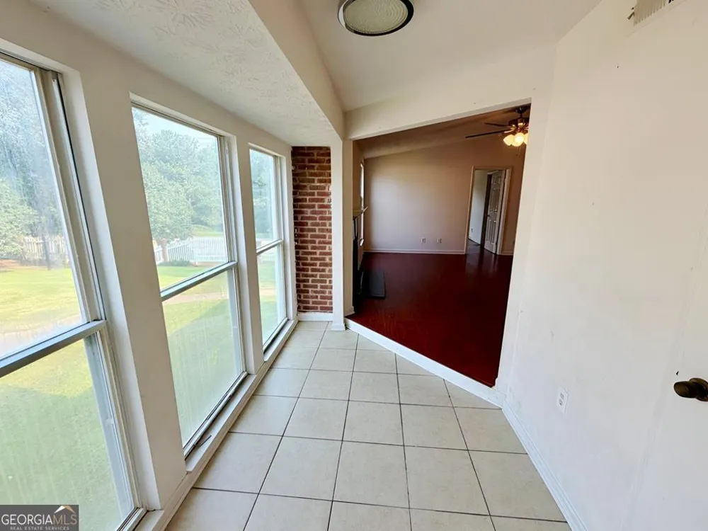 4265 Parkview CT Stone Mountain, GA 30083