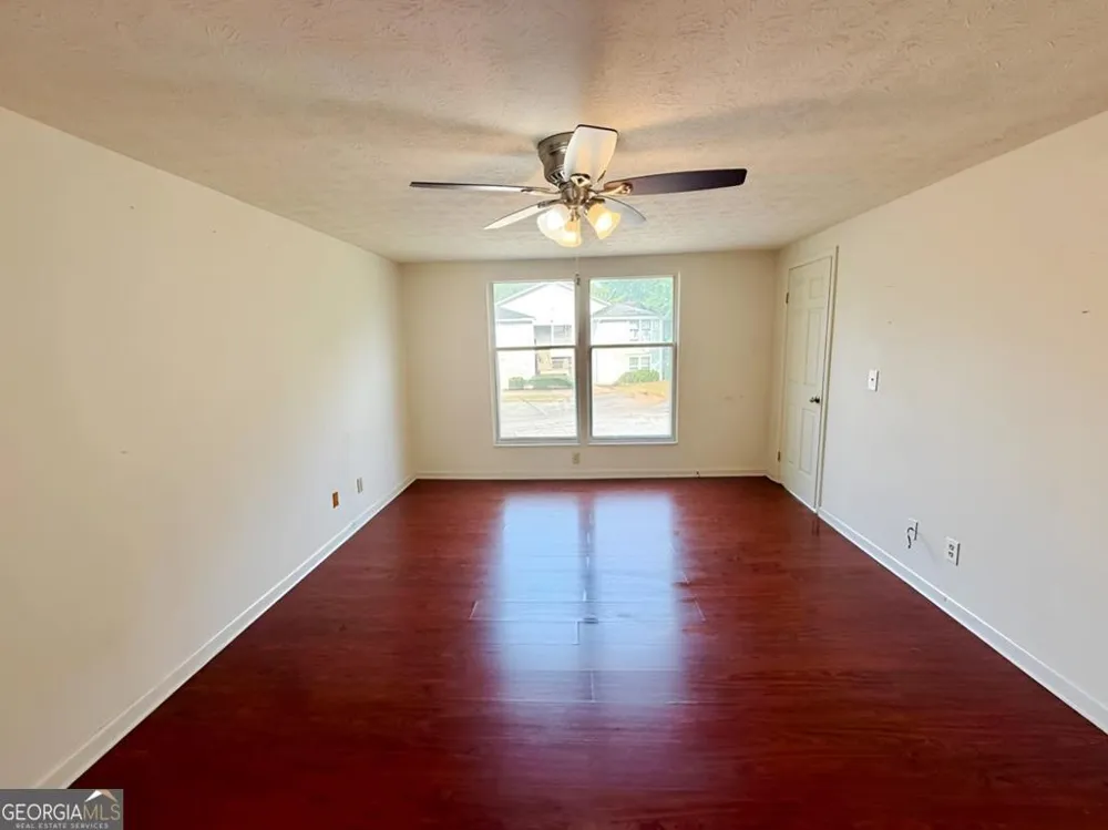 4265 Parkview CT Stone Mountain, GA 30083