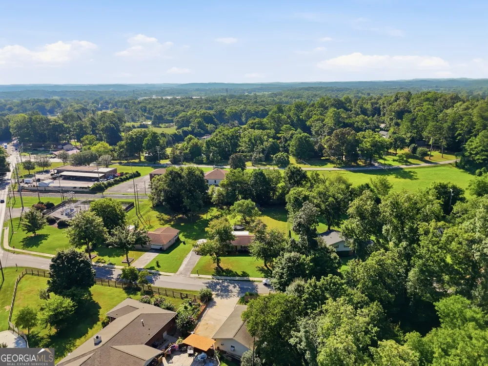 105 Hamel DR Chickamauga, GA 30707