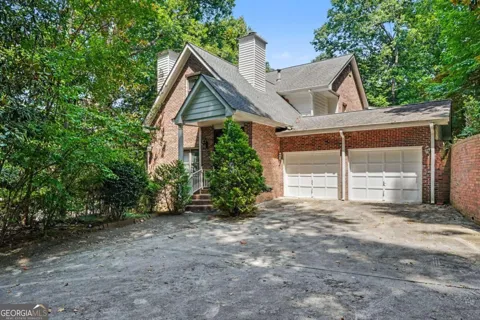 6415 River Chase CIR
