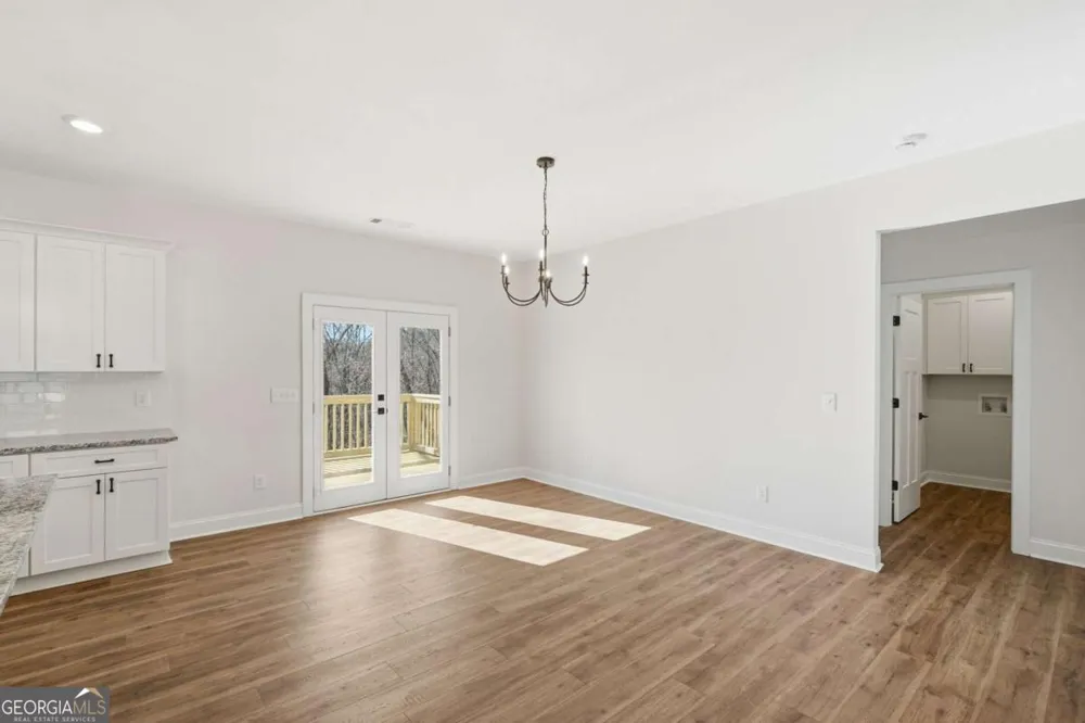 96 Bethal RD Talking Rock, GA 30175