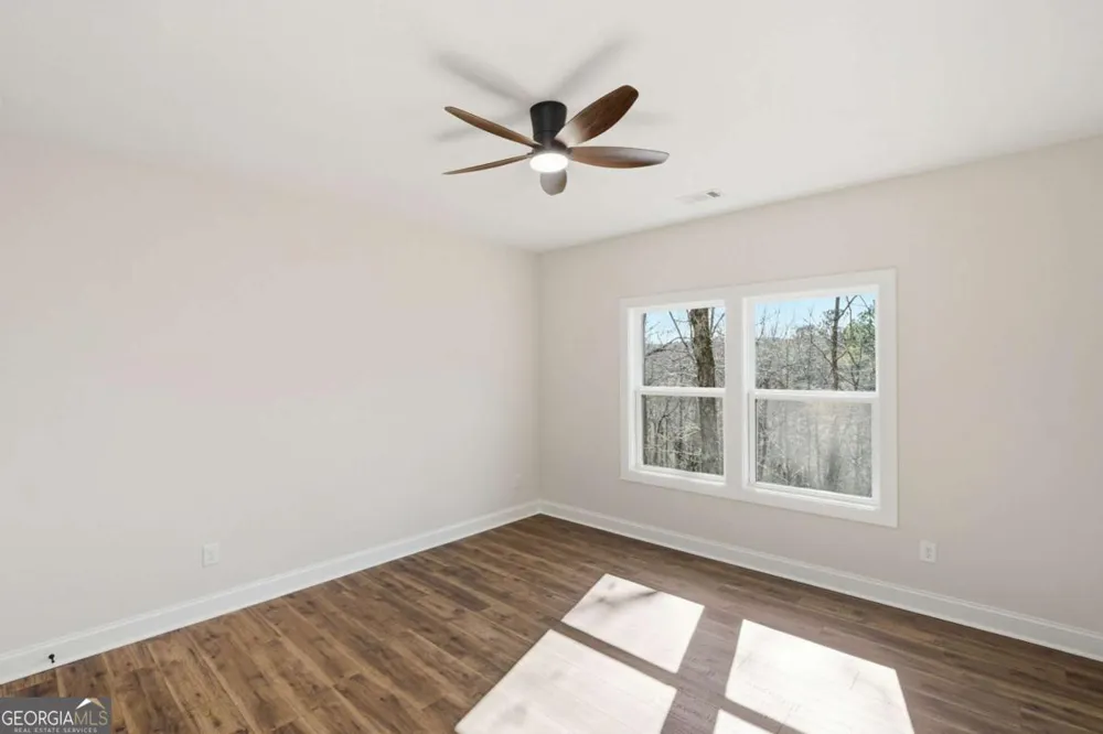 96 Bethal RD Talking Rock, GA 30175