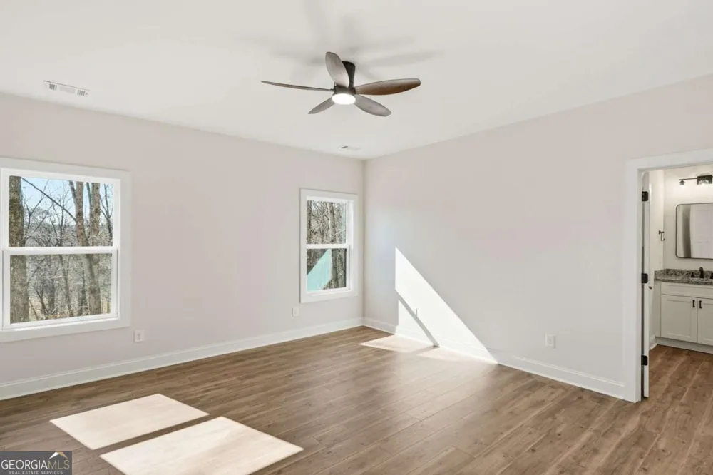 96 Bethal RD Talking Rock, GA 30175
