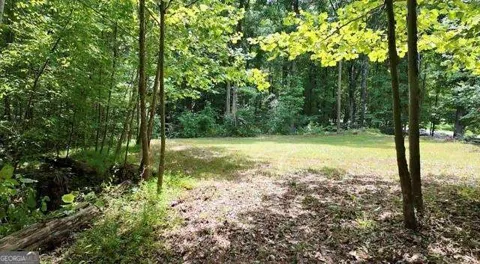 6260 White Mill RD