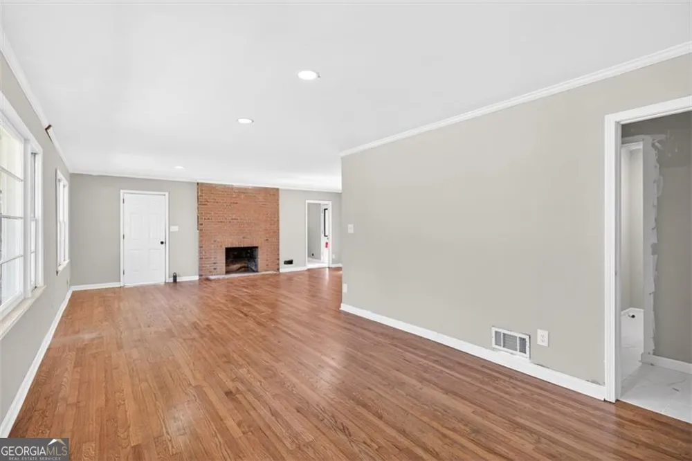 234 N 5th AVE Winder, GA 30680