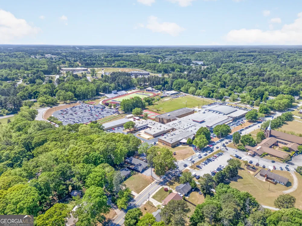 234 N 5th AVE Winder, GA 30680
