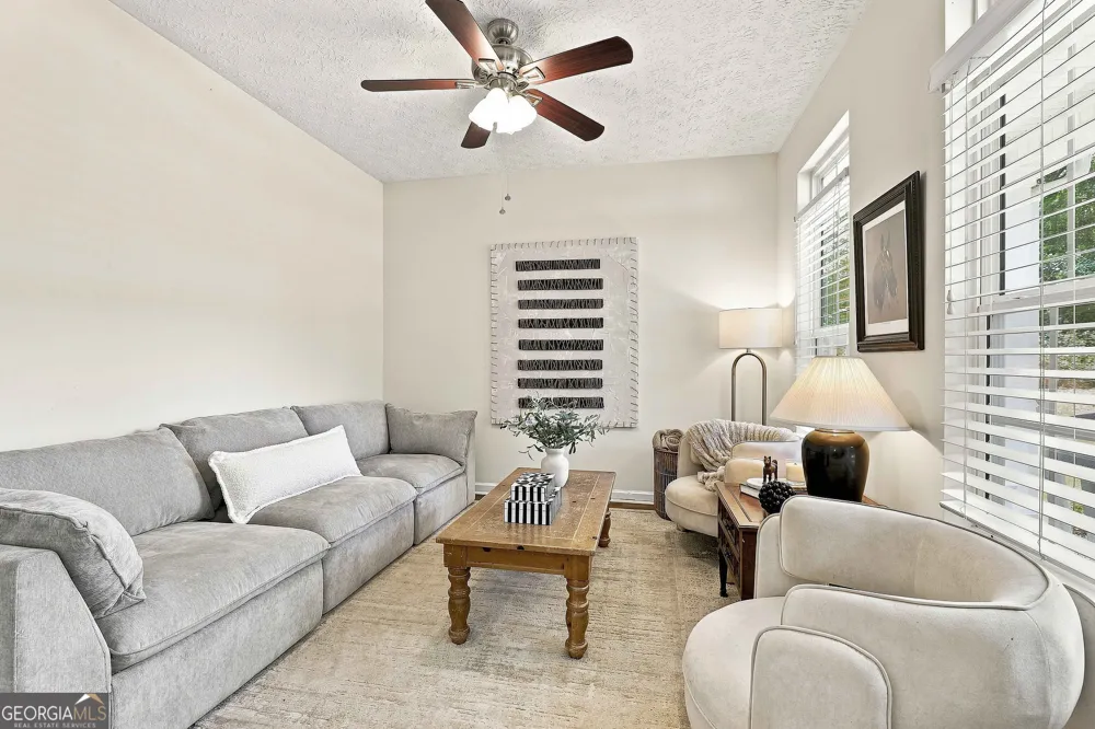 42 Bill Estes RD Senoia, GA 30276