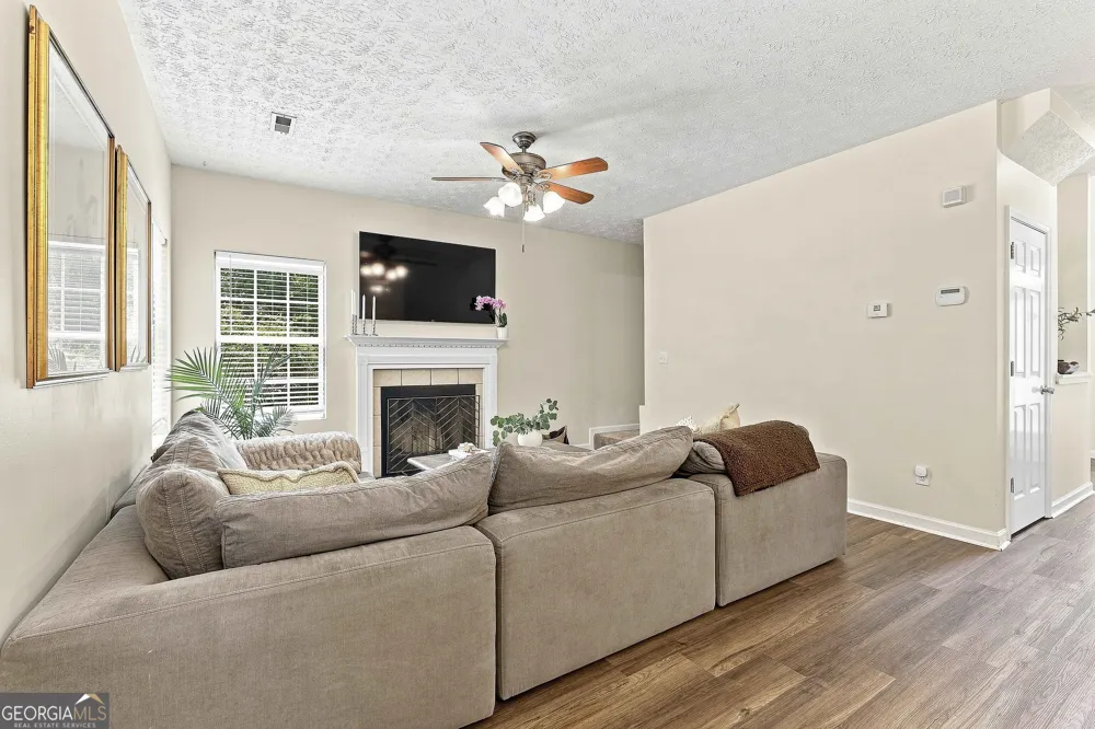 42 Bill Estes RD Senoia, GA 30276