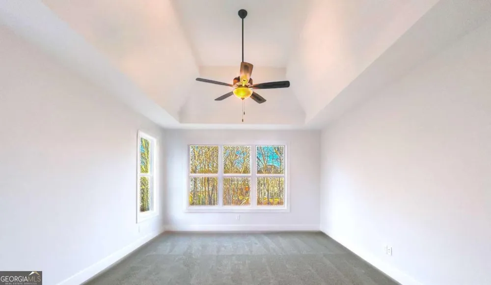 1695 Darby RD Waleska, GA 30183