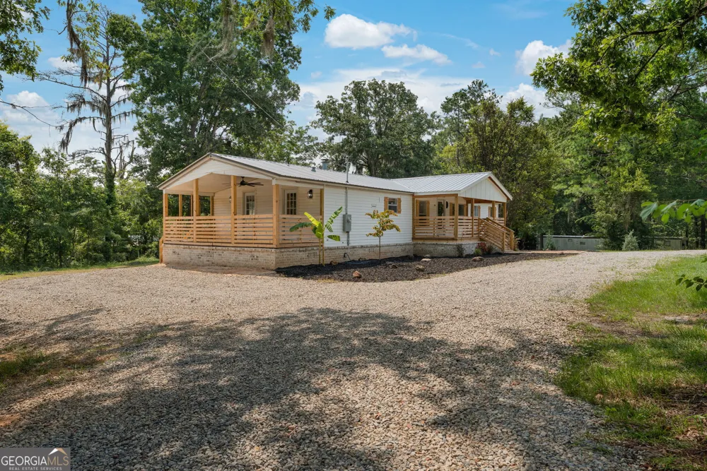 200 3rd AVE Bonaire, GA 31005