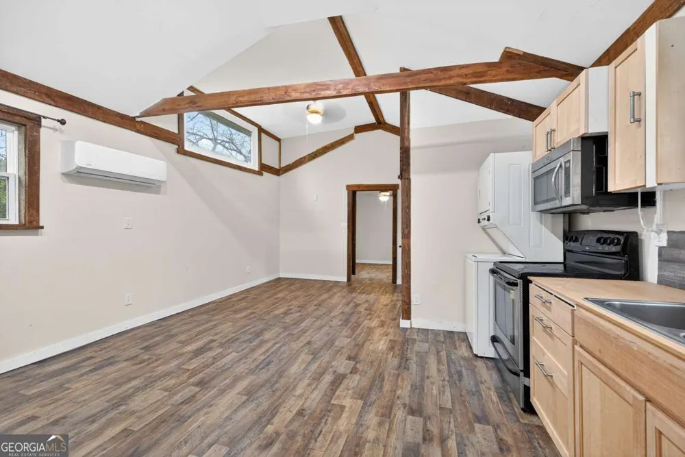 1380 Dunlap RD Winterville, GA 30683