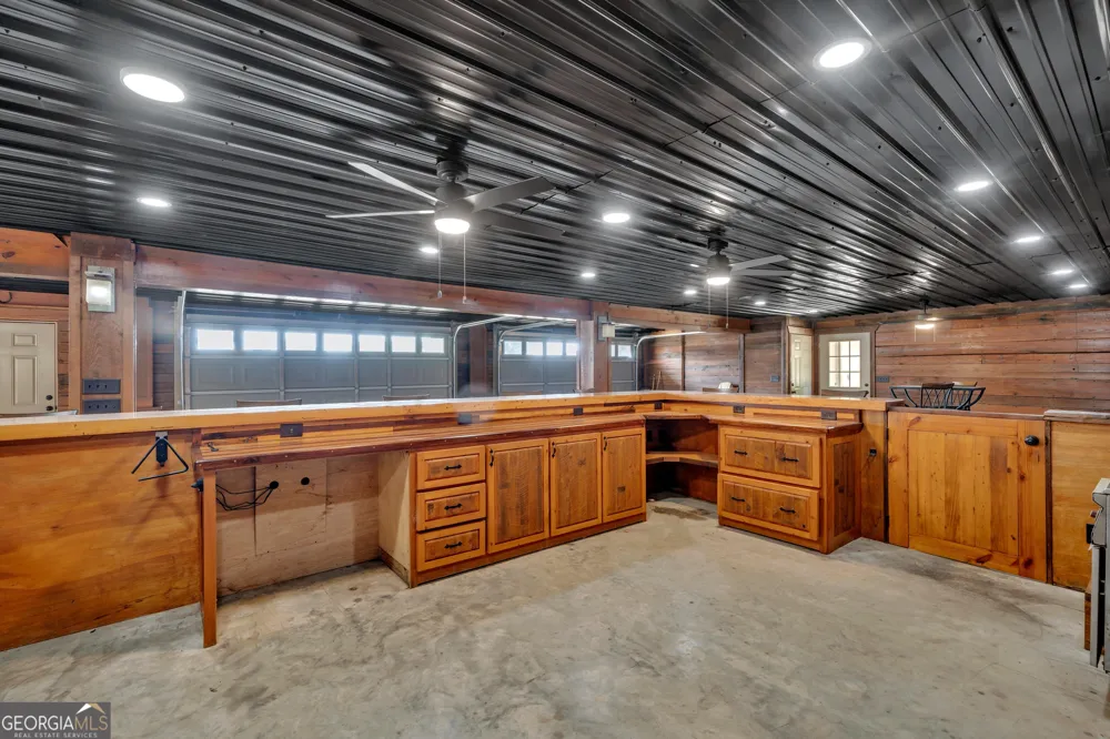 719 Ben Brantley RD Dublin, GA 31021