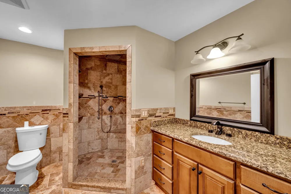 719 Ben Brantley RD Dublin, GA 31021