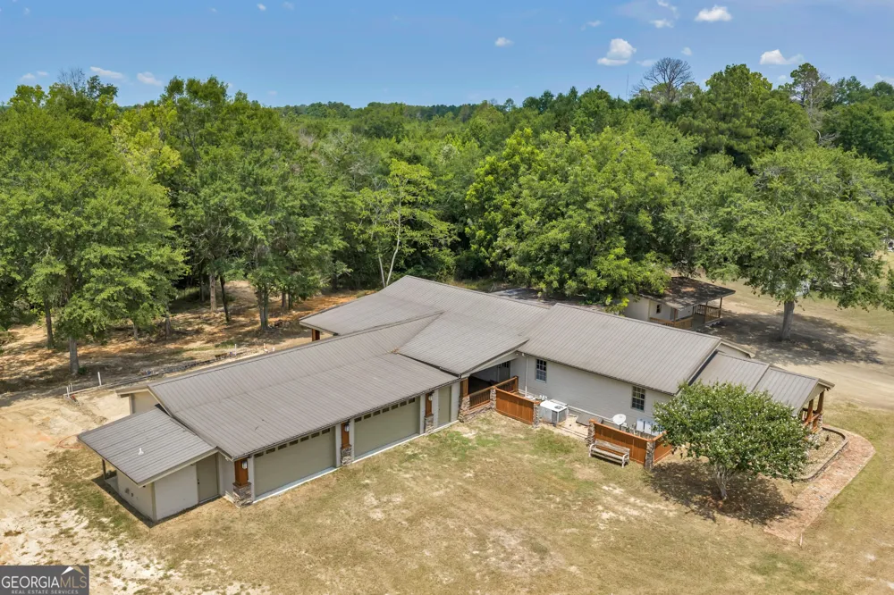719 Ben Brantley RD Dublin, GA 31021