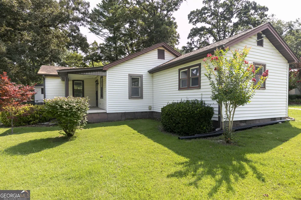 3186 Highway 411 NE White, GA 30184