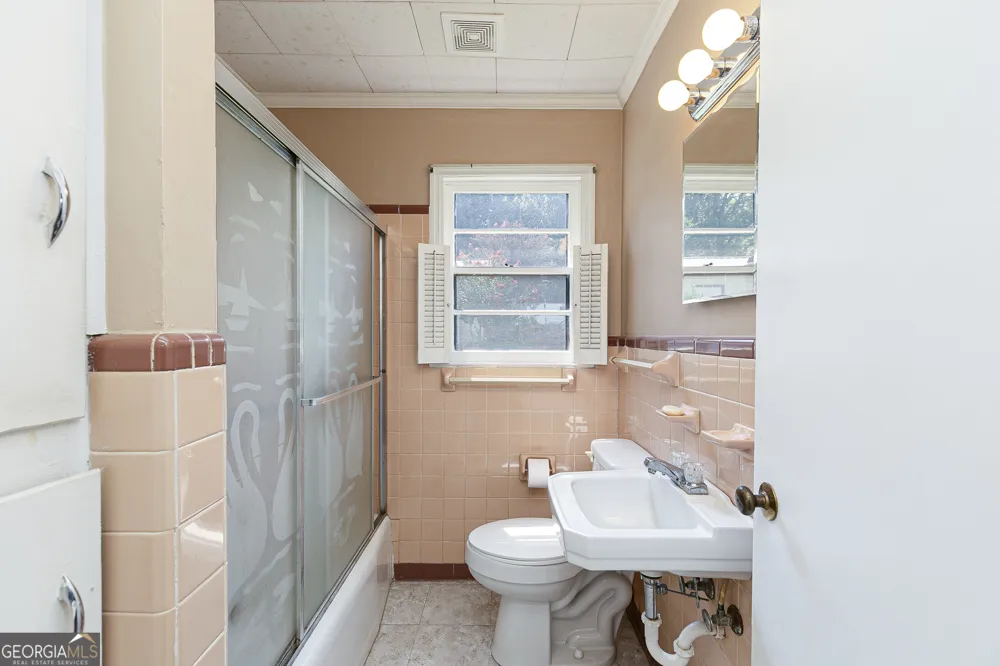 3186 Highway 411 NE White, GA 30184