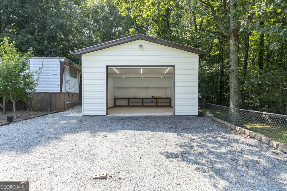 3186 Highway 411 NE White, GA 30184