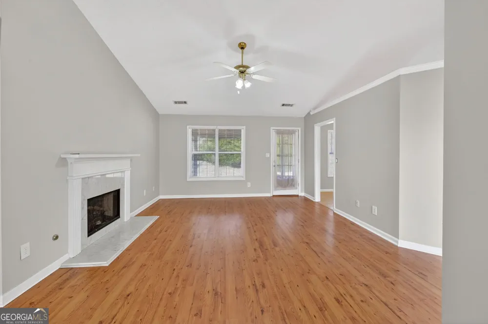 5186 Sudbury Point LN Sugar Hill, GA 30518