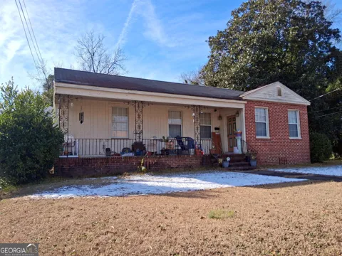 2722 Suwanee AVE