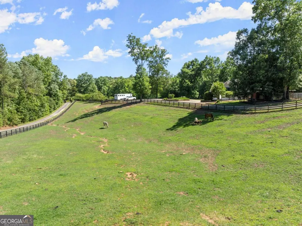 149 Ratcliff DR Dawsonville, GA 30534