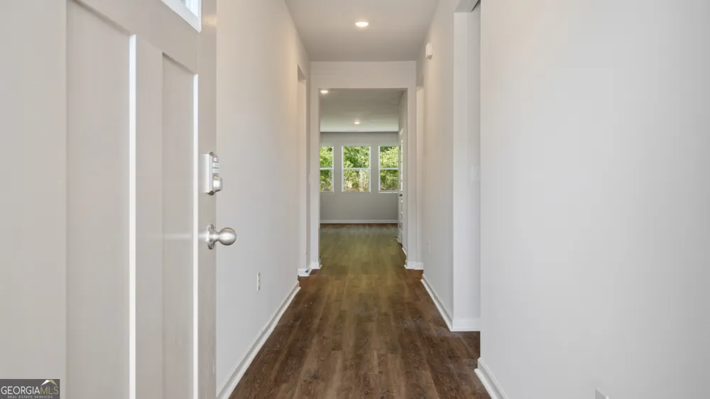 70 Acadian RD Statham, GA 30666